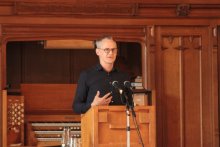 Engineer's Talk for first Hulton Lecture Engineer's Talk for first Hulton Lecture