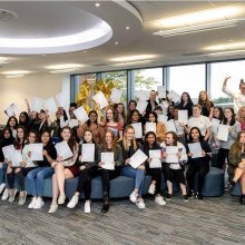 Girls Set New GCSE Pass Rates